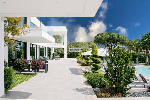 Mansão T8 Venda em Quarteira,Loulé