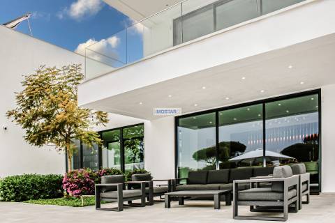 Mansão T8 Venda em Quarteira,Loulé