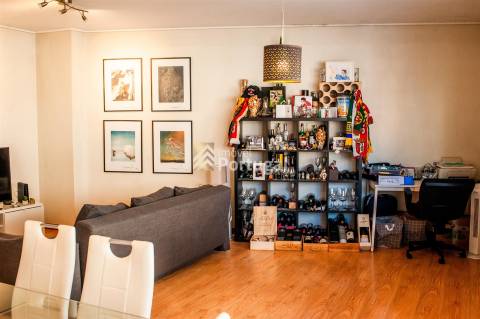 Apartamento T3 com terraço e churrasqueria