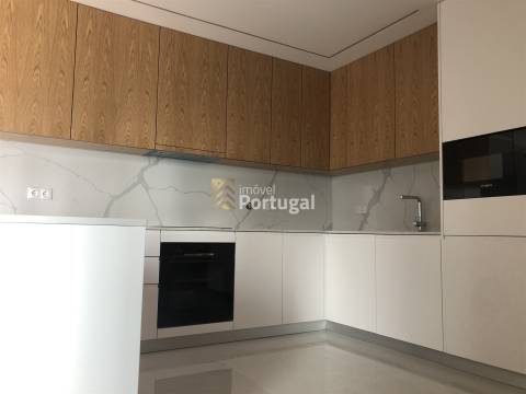 ÚLTIMA UNIDADE T3 em Azurém - Guimarães.