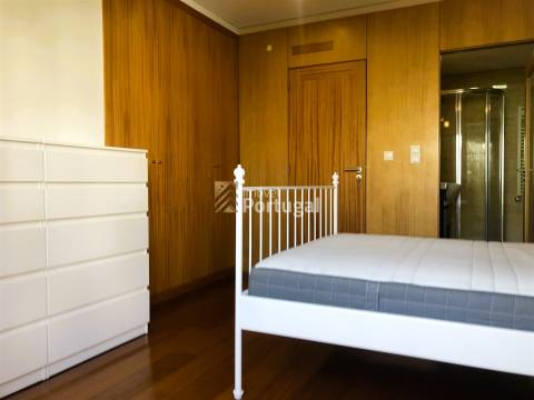 Apartamento T3 Equipado e Mobilado em Nogueiró