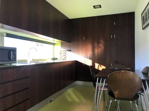 Arrenda T3 em Fraião mobilado, decorado e equipado