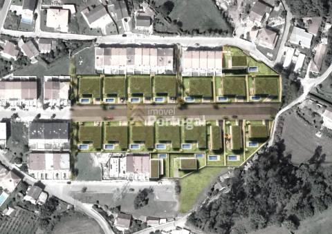 MORADIAS TÉRREAS T4  DE LUXO COM PISCINA - SOUTELO