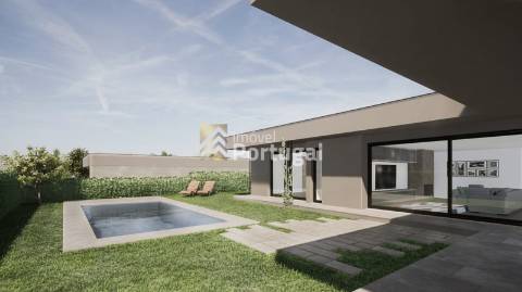 MORADIAS TÉRREAS T4  DE LUXO COM PISCINA - SOUTELO