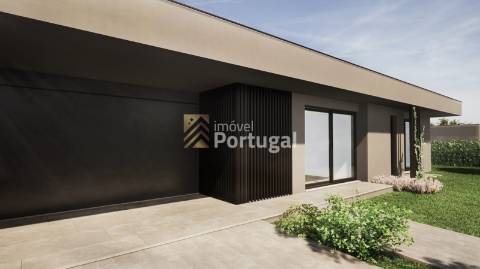 MORADIAS TÉRREAS T4  DE LUXO COM PISCINA - SOUTELO