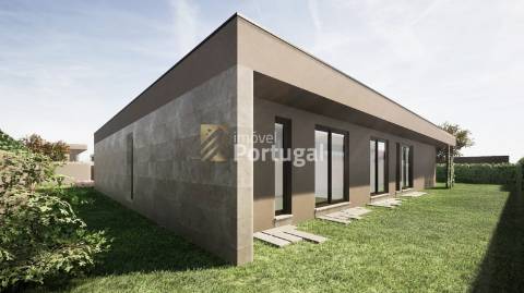 MORADIAS TÉRREAS T4  DE LUXO COM PISCINA - SOUTELO