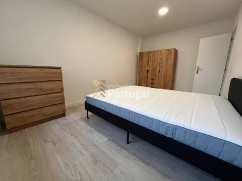 ARRENDA Apartamento T1  Remodelado, Mobilado e Equipado, na Zona do Tribunal