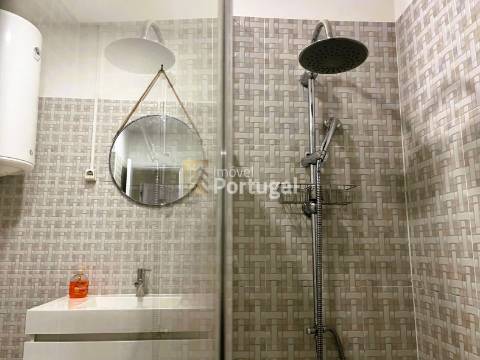 ARRENDA Apartamento T1  Remodelado, Mobilado e Equipado, na Zona do Tribunal