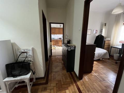 Arrenda Apartamento T4 mobilado e equipado - Centro Histório de Braga