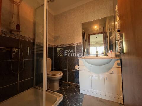 Arrenda Apartamento T2 Premium em Nogueiró, Braga