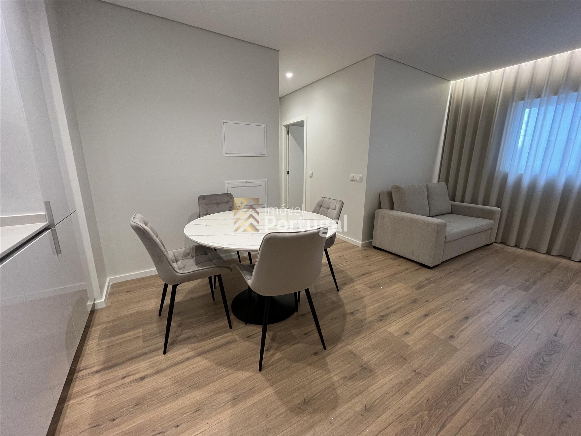 APARTAMENTO NOVO T1+1 - PRONTA-ENTREGA - CENTRO HISTÓRIO DE BRAGA