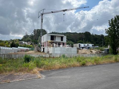 Lote de Terreno para Construção - Palmeira, Braga