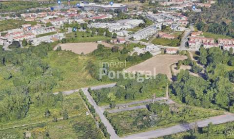 Lote de Terreno para Construção - Palmeira, Braga