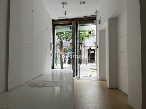 ESPAÇO COMERCIAL – RUA DOS CHÃOS - CENTRO HISTÓRICO BRAGA
