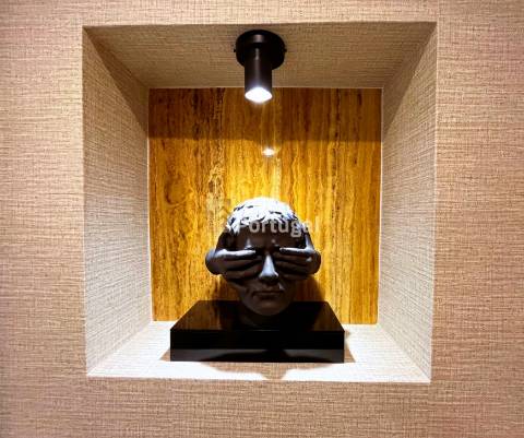 Arrenda Sofisticado Studio de Luxo Decorado, Equipado, Mobilado c/ Serviços e Faxinas