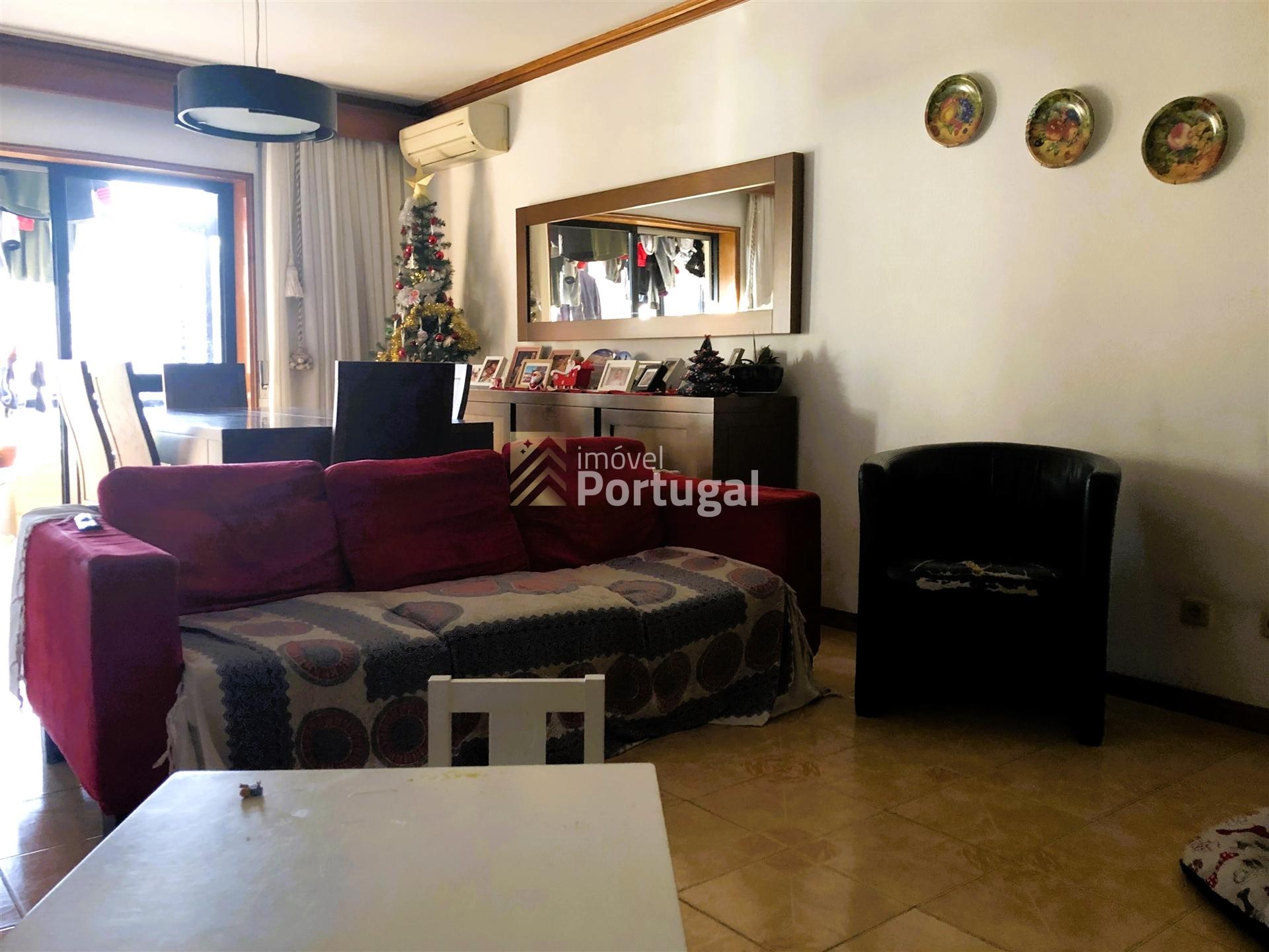 Apartamento T3 Equipado & Mobilado no Centro de Braga