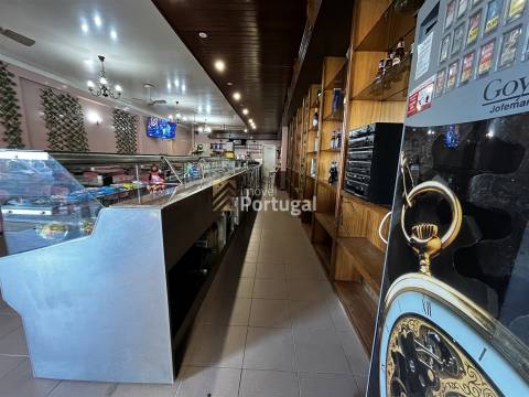 Trespasse Empresa com Negócio - SnackBar equipado em pleno funcionamento