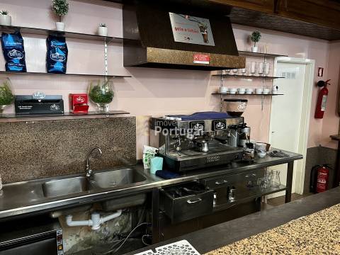 Trespasse Empresa com Negócio - SnackBar equipado em pleno funcionamento