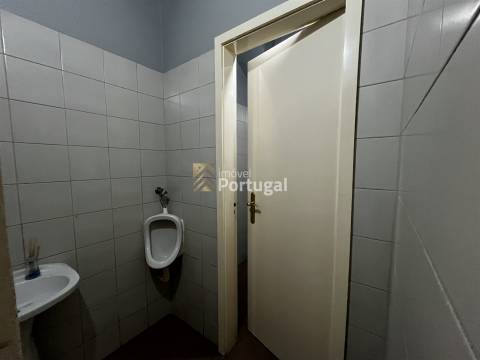 Trespasse Empresa com Negócio - SnackBar equipado em pleno funcionamento