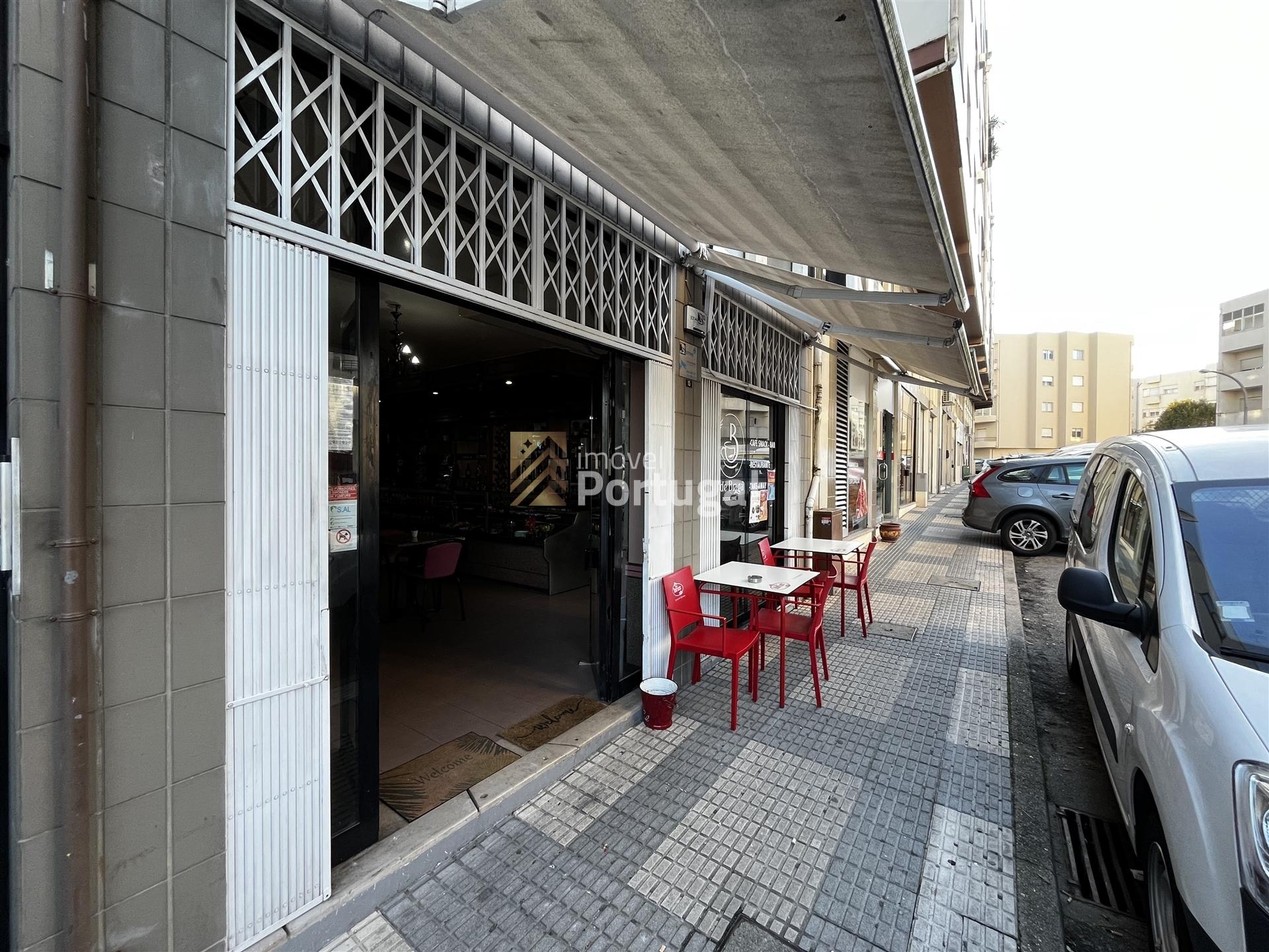 Venda de Imóvel com Rentabilidade - SnackBar em pleno funcionamento