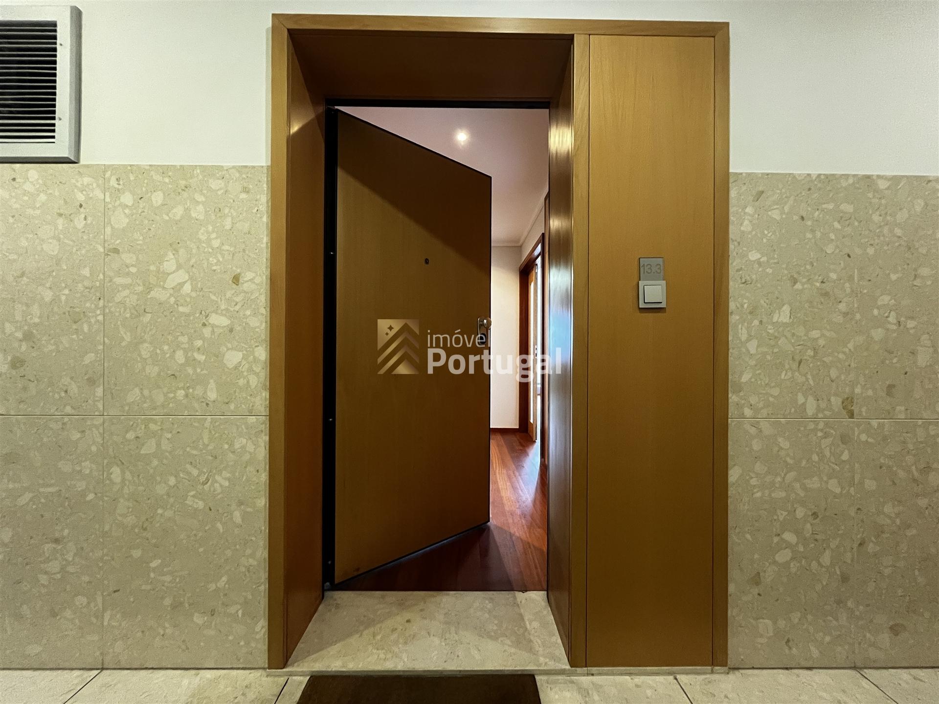 Apartamento T3 Premium - Arrendamento no Porto