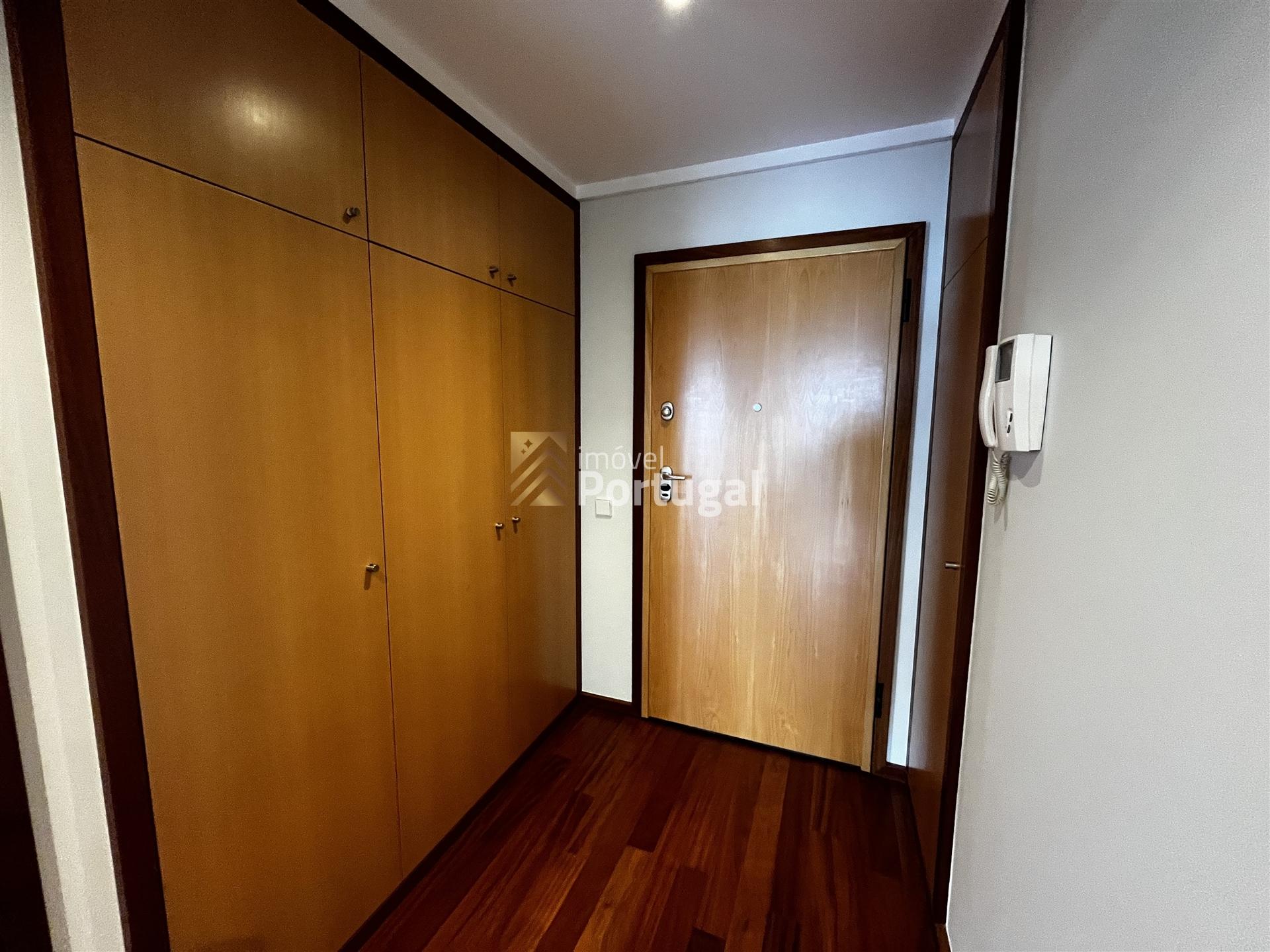 Apartamento T3 Premium - Arrendamento no Porto