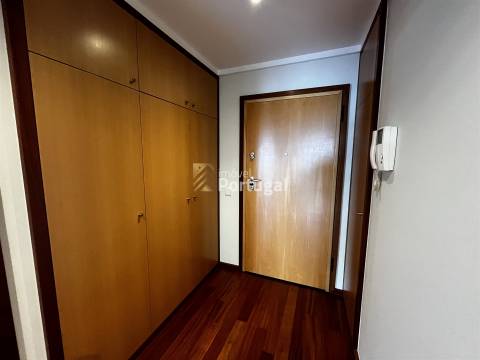 Apartamento T3 Premium - Arrendamento no Porto