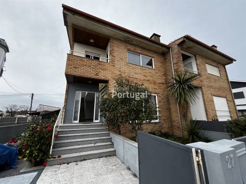 Venda : Moradia T3 em Fão, Esposende