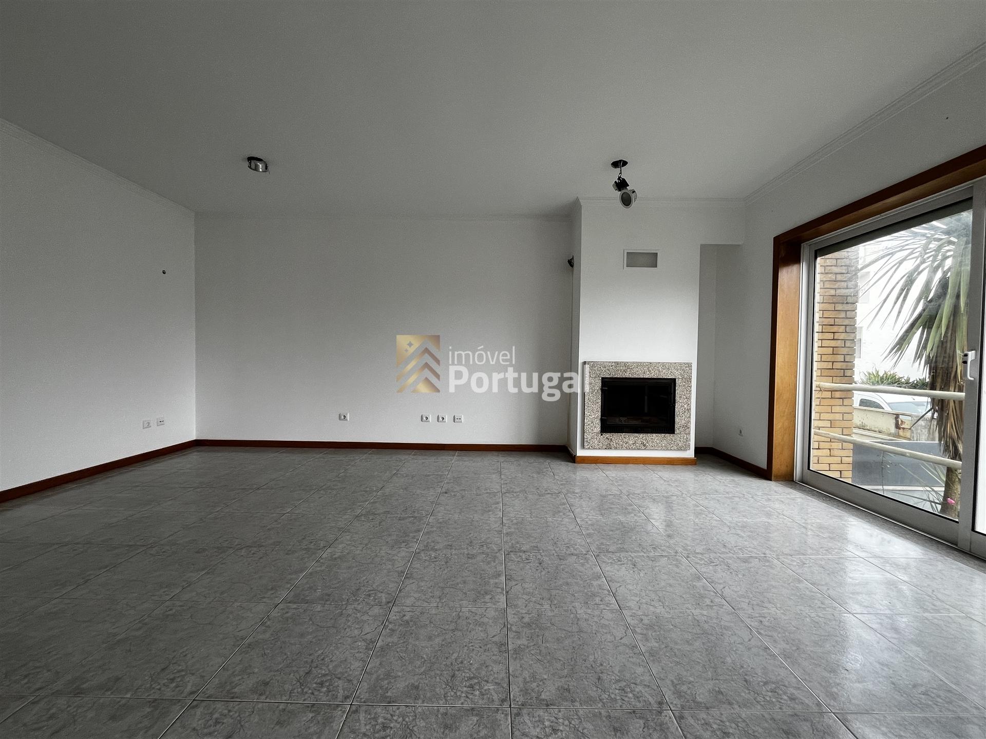 Venda : Moradia T3 em Fão, Esposende