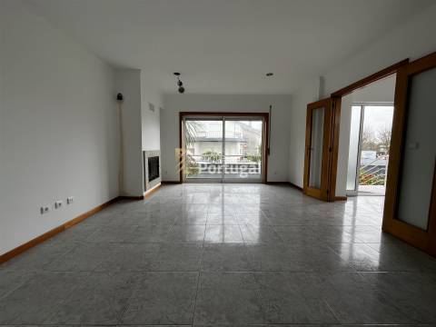 Venda : Moradia T3 em Fão, Esposende