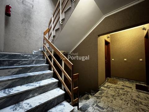 Arrenda Ap. T1 Areal de Cima - São Vitor