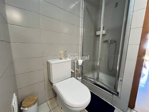 Venda - Apartamento T3 com Área de Lazer Privada