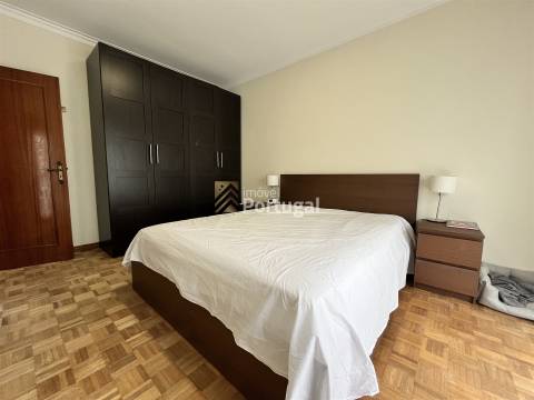 Lindo Apartamento T3 com 2WCs e garagem box