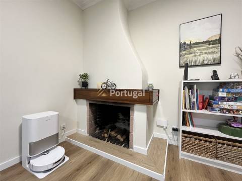 Lindo Apartamento T3 com 2WCs e garagem box