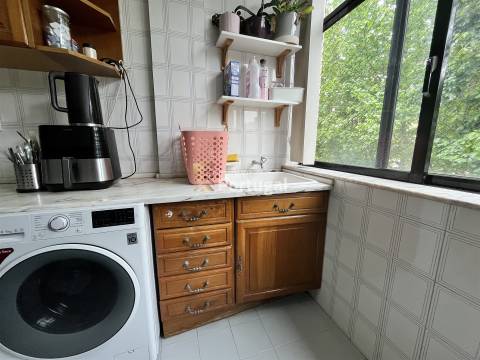 Lindo Apartamento T3 com 2WCs e garagem box