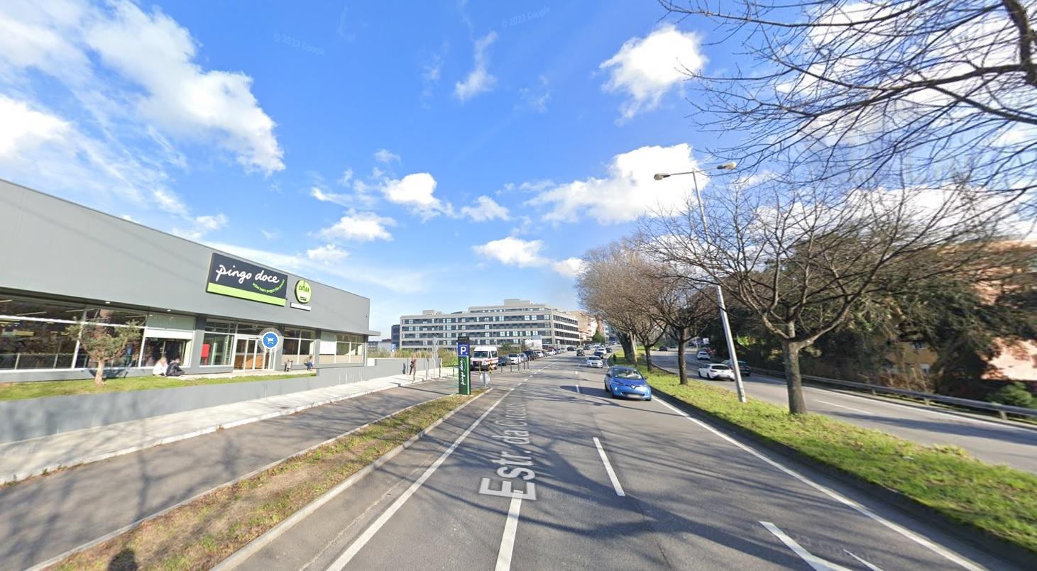 Terreno na Circunvalação a 500m do H. de S. João, Metro e Polo Universitário