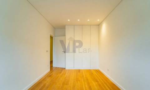 COMO NOVO: Apartamento T3 à BOAVISTA