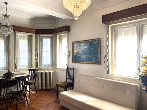 GRANDE Moradia / Hotel no Centro da Cidade