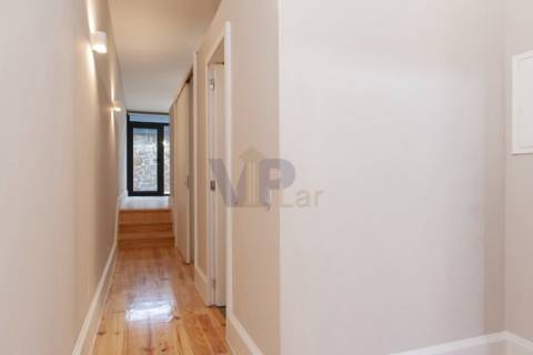 Prédio na Baixa do Porto