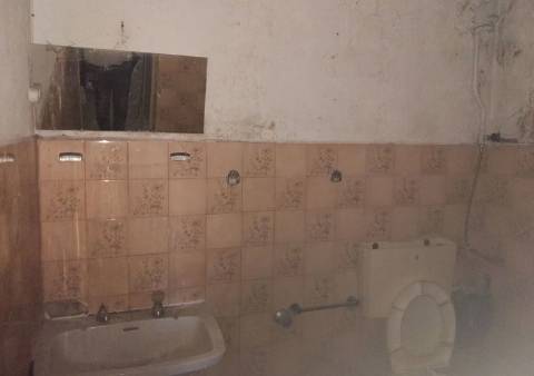 Moradia c/ 2 frentes (Possibilidade de piscina ou Estufa) - Arrábida