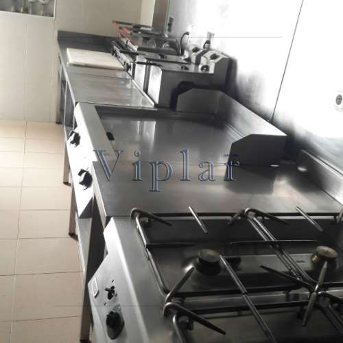 Loja Equipada para Restauração! - ao Polo Universitário e Hospital S. João  Restaurante