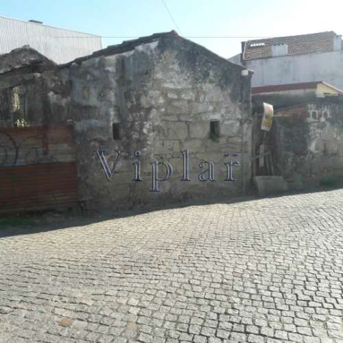 Terreno a 300m do Hospital S. João / IPO / Metro / Pólo Universitário