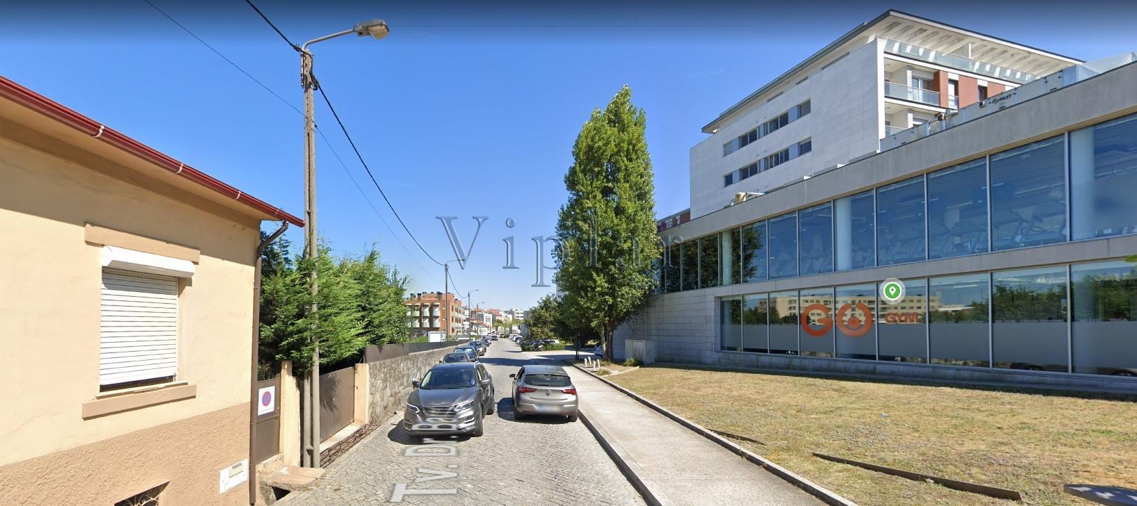 Terreno a 300m do Hospital S. João / IPO / Metro / Pólo Universitário