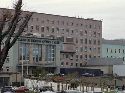 Terreno a 300m do Hospital S. João / IPO / Metro / Pólo Universitário