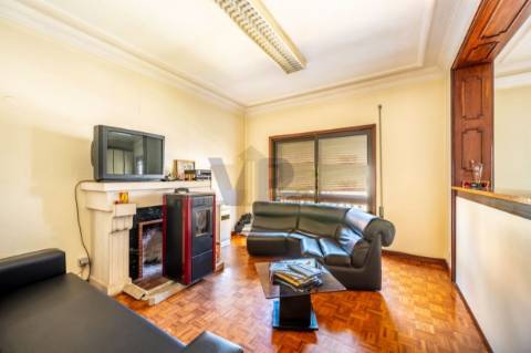 Excelente Moradia T5 - Ao H. S. João