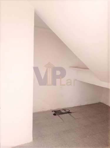 Loja 118 m² - Valongo / Ermesinde (Porto)