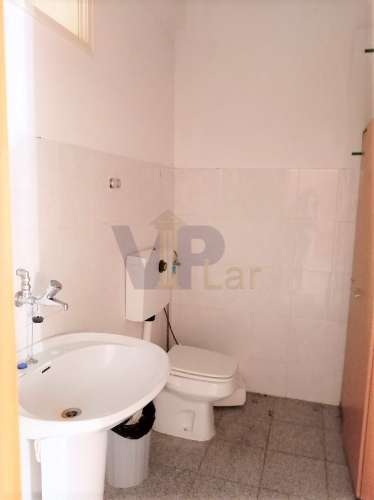 Loja 118 m² - Valongo / Ermesinde (Porto)