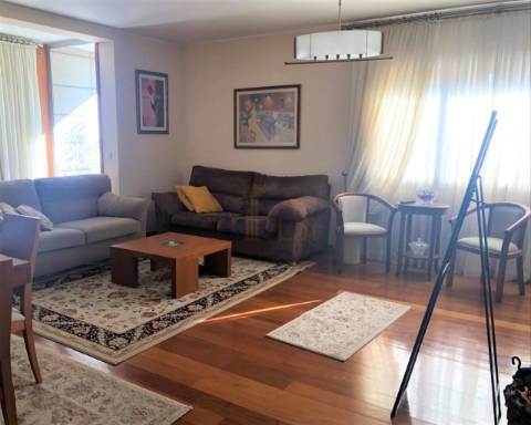 Apartamento T3 próximo ao Pólo Universitário e Hospital São João