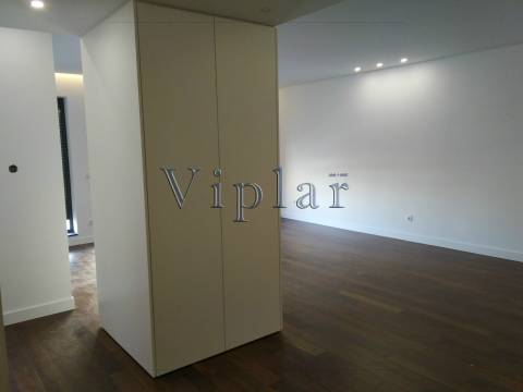 Apartamento T4 - Porto - Casa da Música