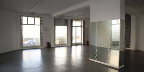 Loja com 100m² no centro da Maia (Comércio/Serviços)